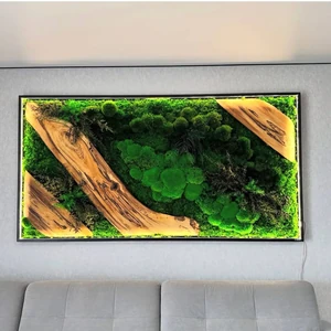 Moosbilder mit Holz